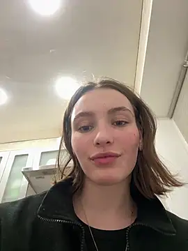 ZariaFlame online show from April 2, 11:44 pm