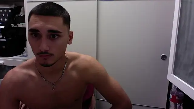 thebigking05 online show from October 7, 10:49 am
