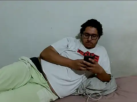 MeisanPaul online show from October 2, 5:00 am