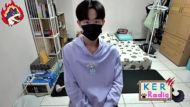 Snapshot of Kerberos_999 chatting on October 27, 2:18 pm Kerberos 999 online show from October 27, 2:18 pm