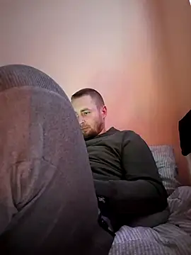 Snapshot of Vladyslav30 chatting on February 21, 11:40 pm Vladyslav30 online show from February 21, 11:40 pm