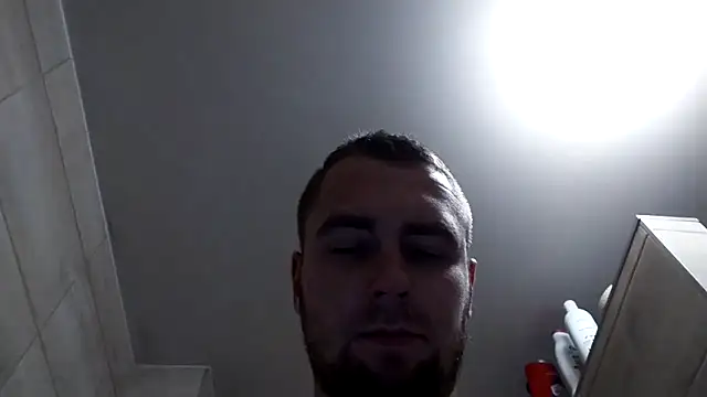 Vladyslav30 online show from December 5, 9:34 pm