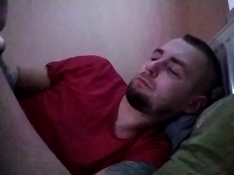 Snapshot of Vladyslav30 chatting on February 10, 11:15 pm Vladyslav30 online show from February 10, 11:15 pm