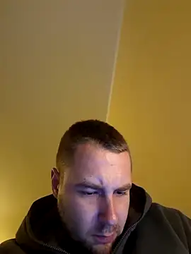 Snapshot of Vladyslav30 chatting on January 6, 8:35 pm Vladyslav30 online show from January 6, 8:35 pm