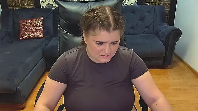 LissaBigTitts online show from November 4, 2:21 pm