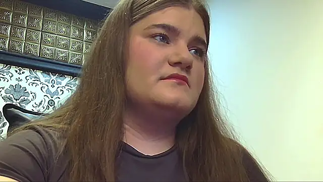 LissaBigTitts online show from November 18, 3:37 pm