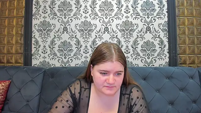 LissaBigTitts online show from February 18, 9:00 pm