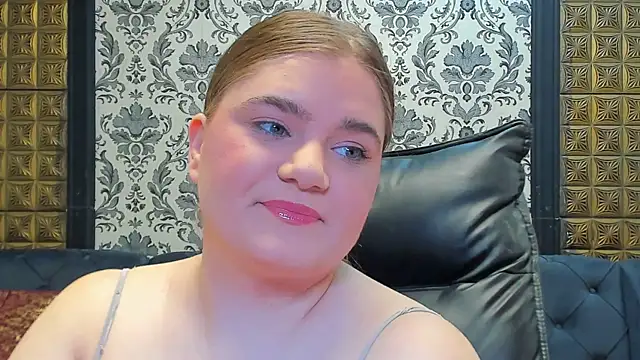 LissaBigTitts online show from December 20, 5:27 pm