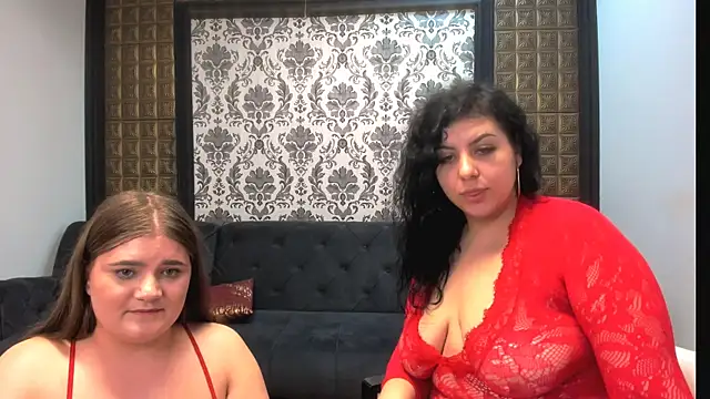 LissaBigTitts online show from October 22, 10:30 pm
