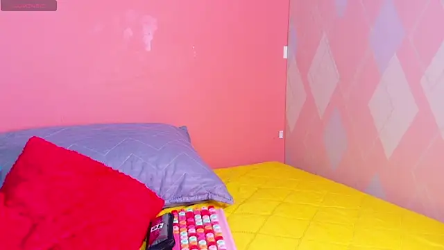 MySugarmoomy online show from November 28, 3:07 am