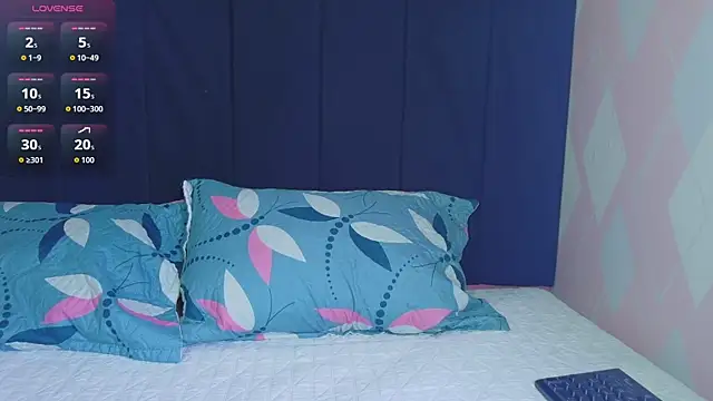 MySugarmoomy online show from June 12, 2:53 am