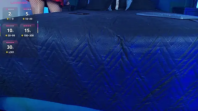 Snapshot of Alisse_Moore chatting on November 14, 12:42 pm Alisse Moore online show from November 14, 12:42 pm