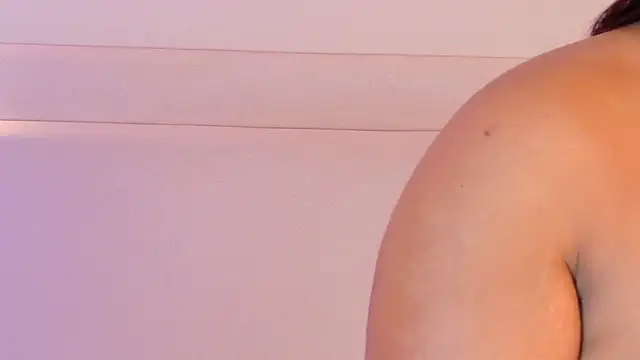 LanaRozz online show from May 17, 1:44 pm