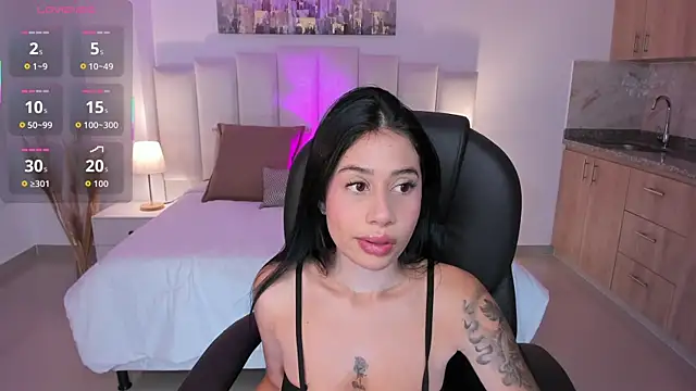 Snapshot of miranda_crawfor chatting on October 23, 11:31 am miranda crawfor online show from October 23, 11:31 am