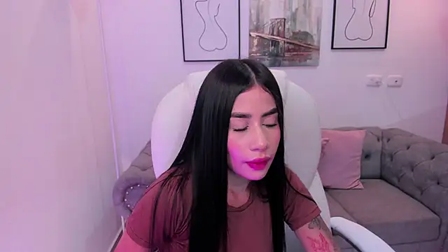 miranda crawfor online show from March 18, 2:48 am