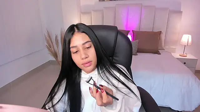 Snapshot of miranda_crawfor chatting on November 25, 12:16 pm miranda crawfor online show from November 25, 12:16 pm