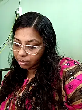 zara-mallus online show from September 22, 7:09 pm
