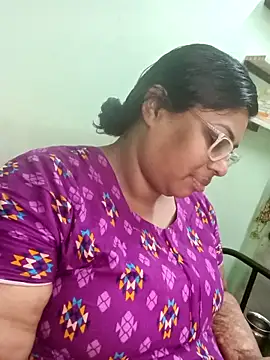 zara-mallus online show from September 15, 7:36 pm