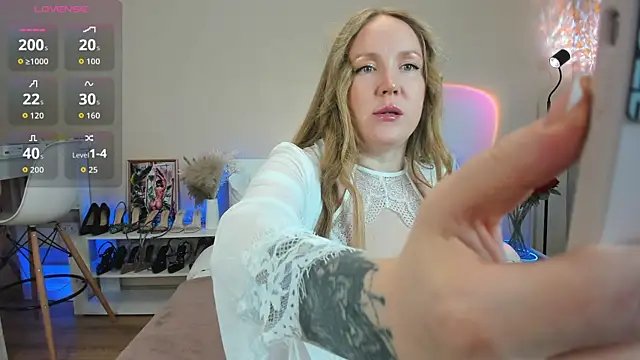 BethSun online show from November 12, 6:45 pm