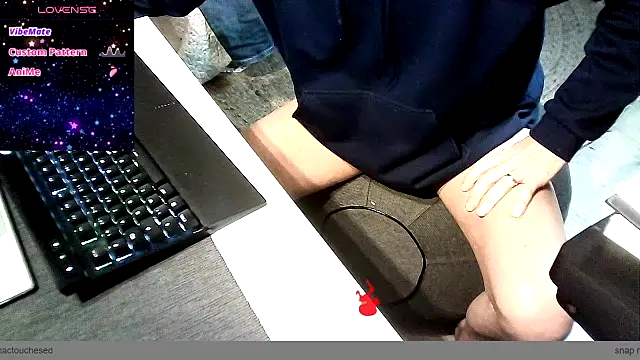 french male whorexh online show from October 14, 7:20 am