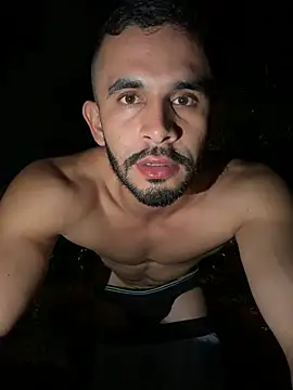 Jacksonfranco online show from May 21, 12:41 am