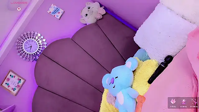 ShantyMillan online show from January 18, 1:03 pm