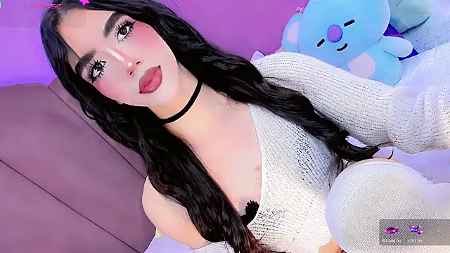 ShantyMillan online show from April 18, 12:51 pm