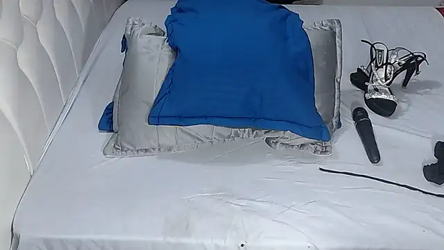 SamiBoobsxx online show from July 5, 5:25 am