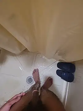 catluvr999 online show from March 3, 6:59 pm