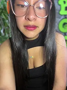 Liulee2 online show from October 11, 4:08 pm