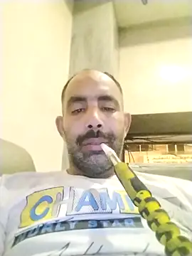 Snapshot of salimbasha chatting on October 19, 8:11 pm salimbasha online show from October 19, 8:11 pm