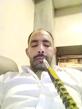 Snapshot of salimbasha chatting on October 6, 12:12 am salimbasha online show from October 6, 12:12 am