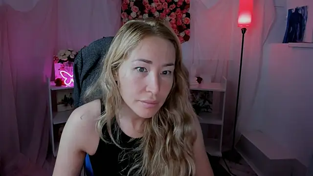 AstraMonroe online show from September 10, 4:33 am
