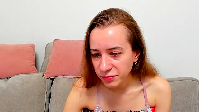 alisaakiss online show from October 24, 5:39 am