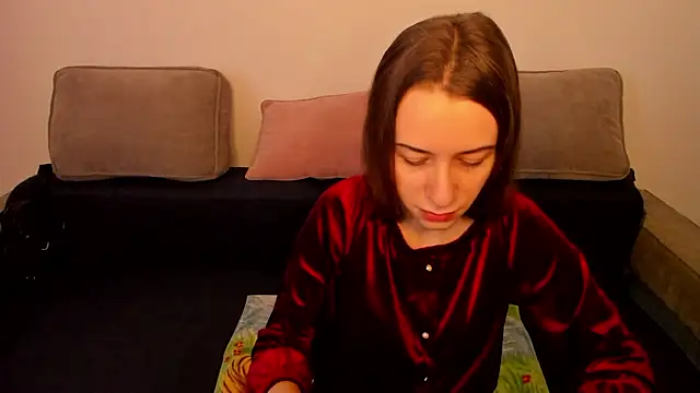 alisaakiss online show from January 17, 6:39 am