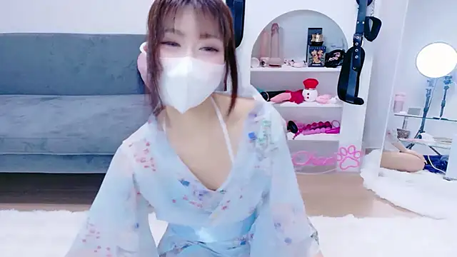 -Nyanko-chan- online show from May 23, 9:14 pm