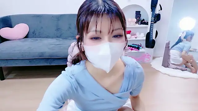 -Nyanko-chan- online show from June 25, 11:04 am