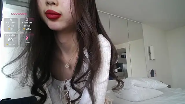 kaori mi online show from April 11, 6:10 am