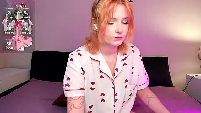 Lilly Evanns online show from April 10, 4:47 pm