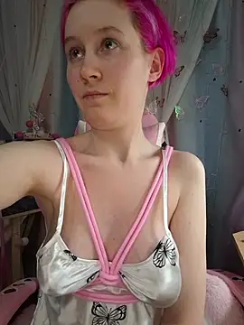 Fuzzy Unicorn online show from March 3, 7:32 pm