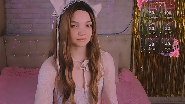 AnimeAlica18 online show from December 19, 2:37 am