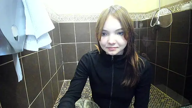 Snapshot of AnimeAlica18 chatting on October 15, 2:54 am AnimeAlica18 online show from October 15, 2:54 am