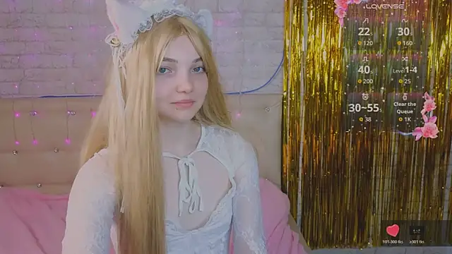 AnimeAlica18 online show from December 3, 2:34 am