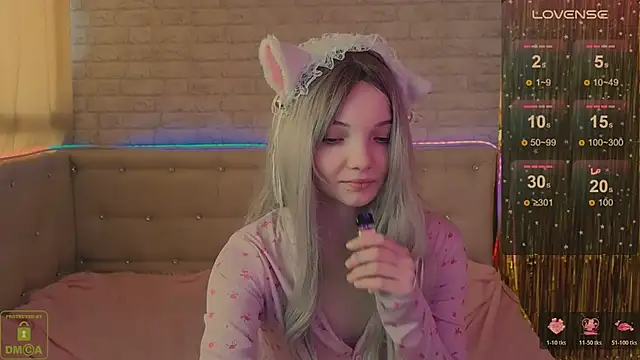 AnimeAlica18 online show from April 23, 1:34 am