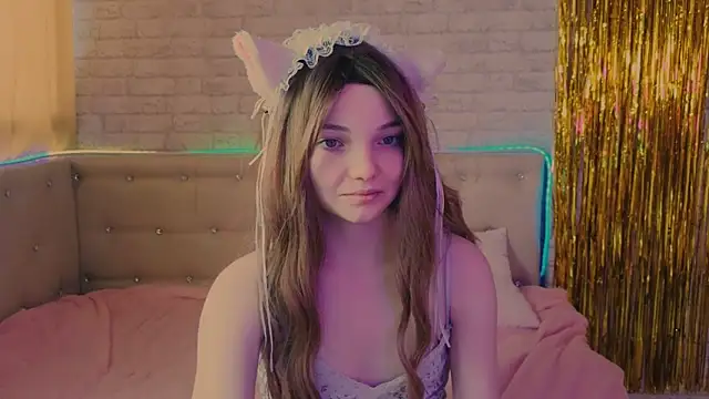 AnimeAlica18 online show from March 26, 3:27 am