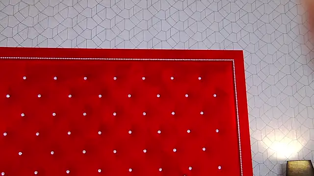 Ellsa Jean  online show from October 28, 3:18 am