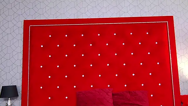 Ellsa Jean  online show from November 3, 5:01 am