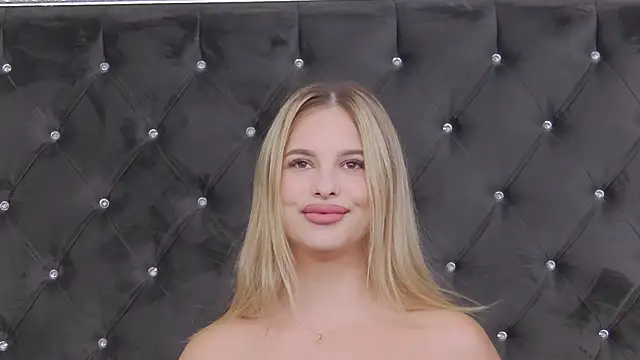 Ellsa Jean  online show from September 10, 2:32 am