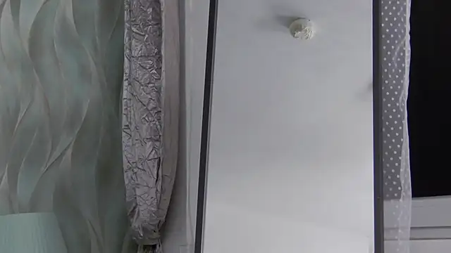 Ellsa Jean  online show from September 11, 2:22 am