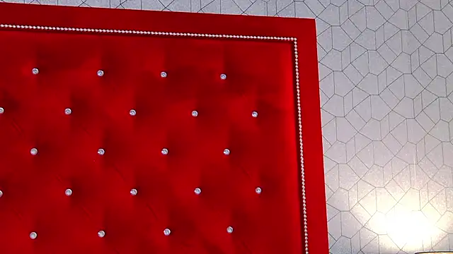 Ellsa Jean  online show from December 2, 3:30 am